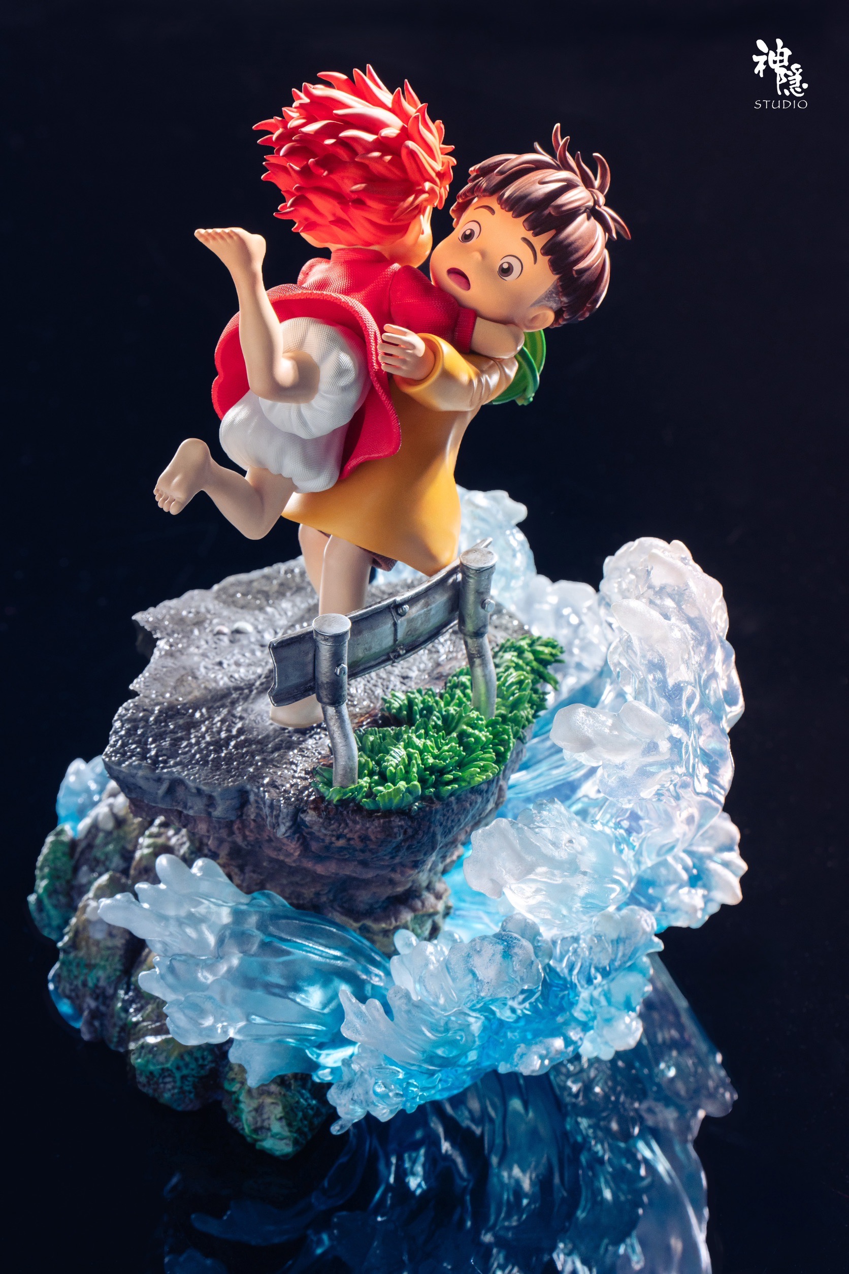 Ponyo & Sosuke โปเนียว & โซสุเกะ by Shen Yin (มัดจำ) [[SOLD OUT]]