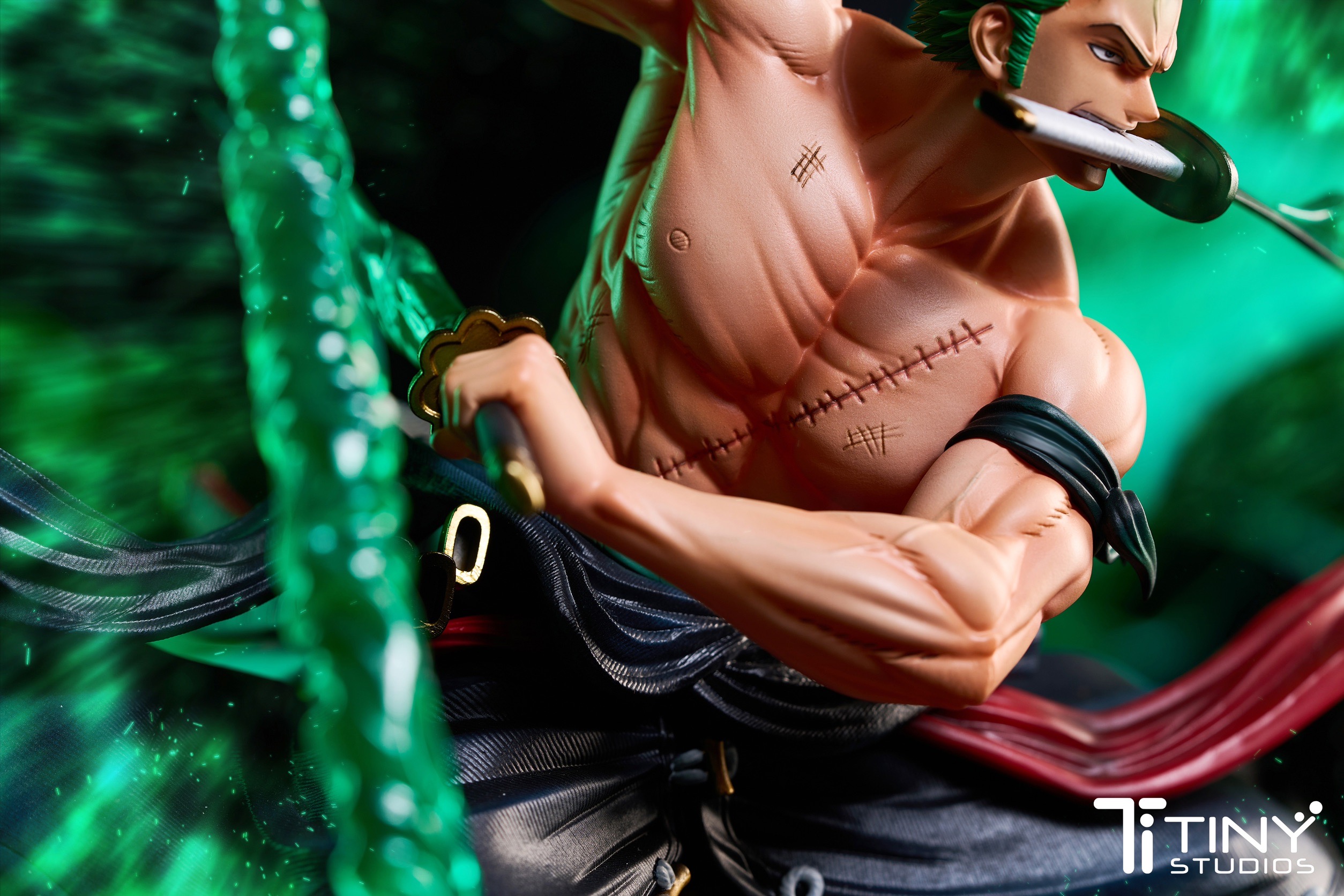 Roronoa Zoro 3 Sword โซโล 3 ดาบ by Tiny Studio (มัดจำ)